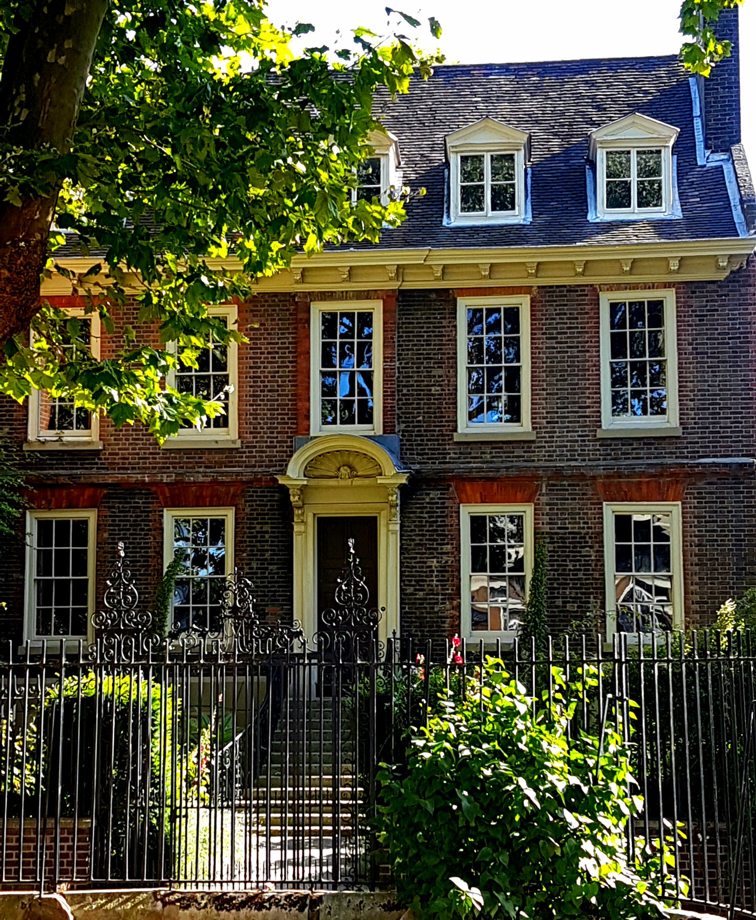 37-stepney-green